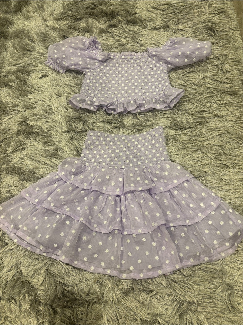 Aqua Lavender and White Daisy Two Piece Skirt and Top Set size 7/8
